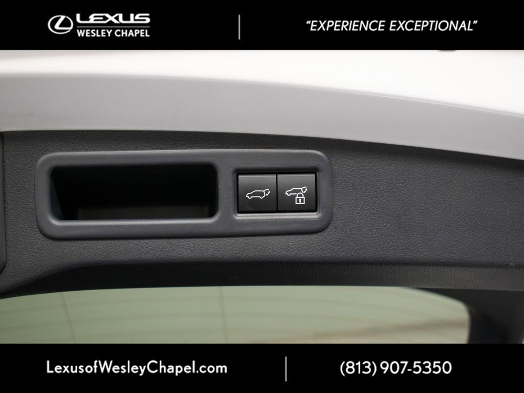 Used 2025 Lexus RX 350 Premium w/ Accessory Package (Z1) image 20