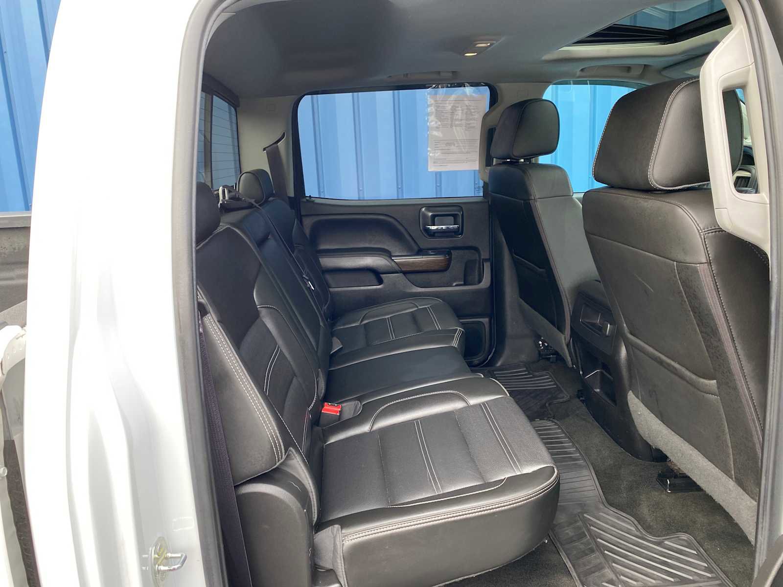 Used 2017 GMC Sierra 3500 Denali w/ Duramax Plus Package image 34