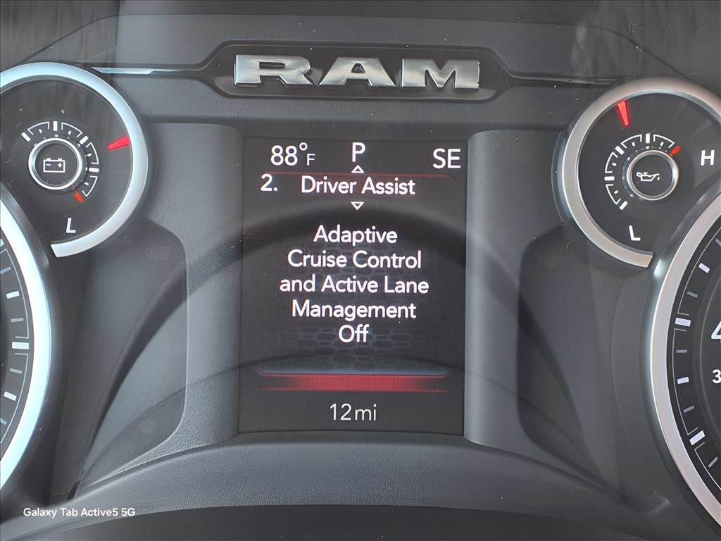 New 2026 RAM 1500 4x4 Crew Cab image 22