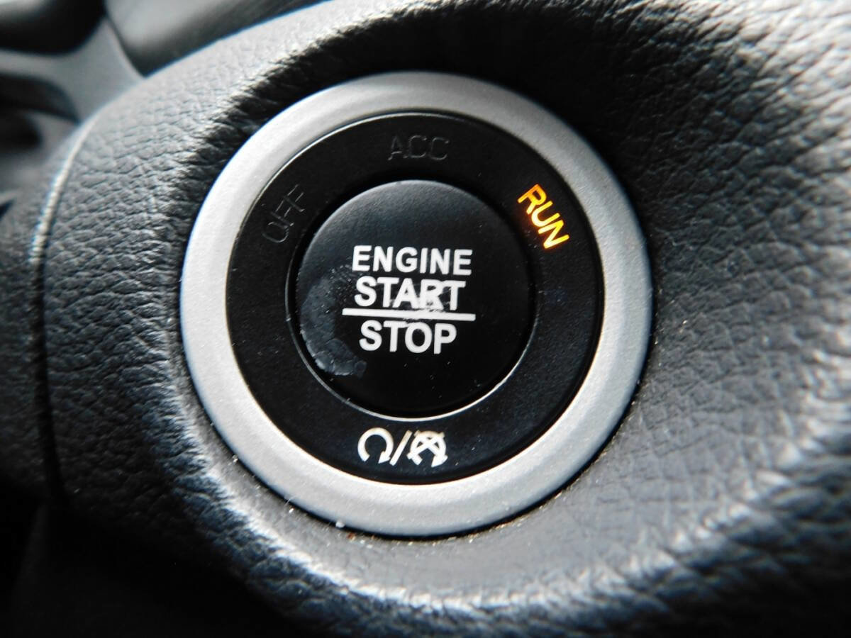 Used 2017 Chrysler 200 LX image 13