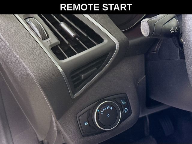 Used 2013 Ford Escape SEL w/ Class II Trailer Tow Pkg image 12