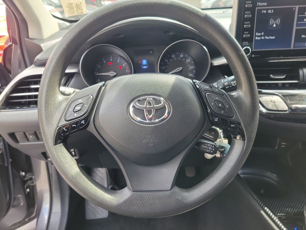 Used 2021 Toyota C-HR LE image 19