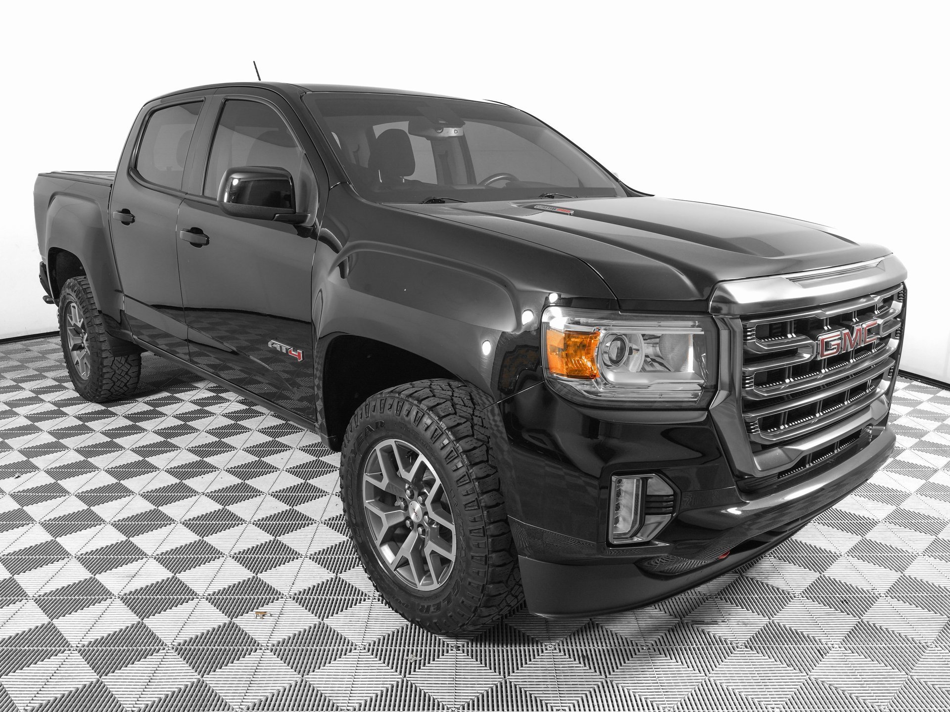 Used 2021 GMC Canyon AT4 w/ Driver Alert Package image 3