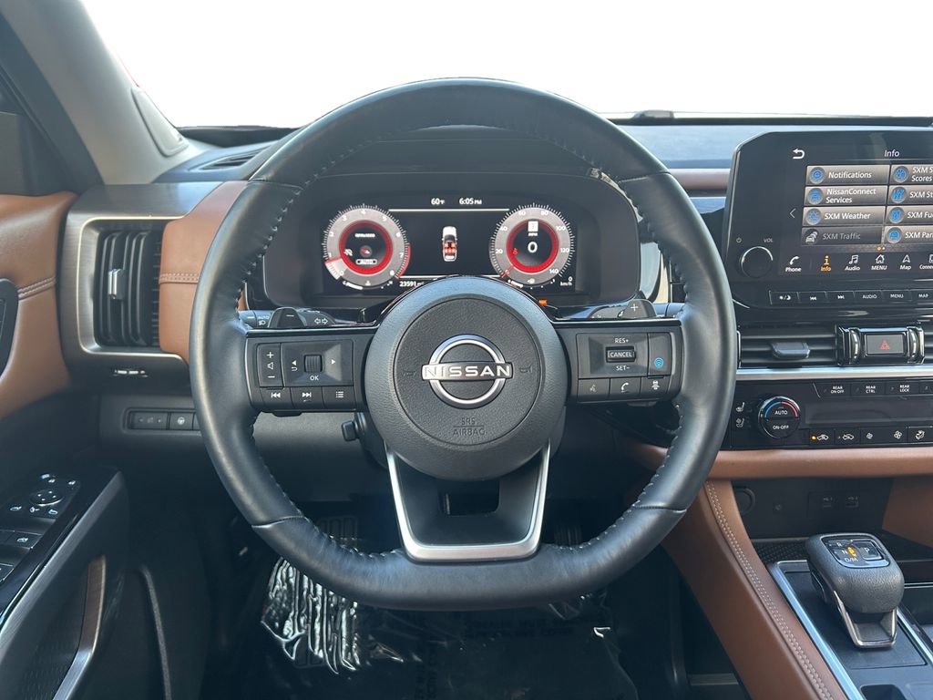 Used 2023 Nissan Pathfinder Platinum AWD/4WD image 13