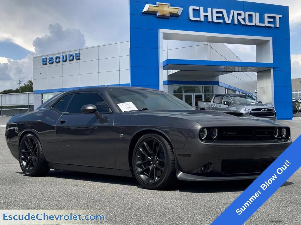 Used 2022 Dodge Challenger R/T Scat Pack w/ Plus Package RWD image 1