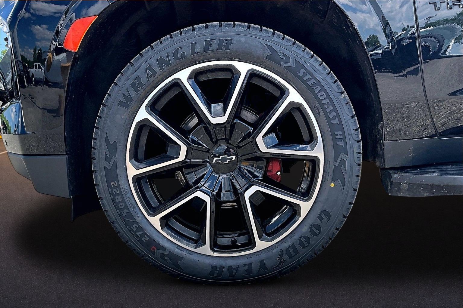 Used 2023 Chevrolet Tahoe RST AWD/4WD image 9