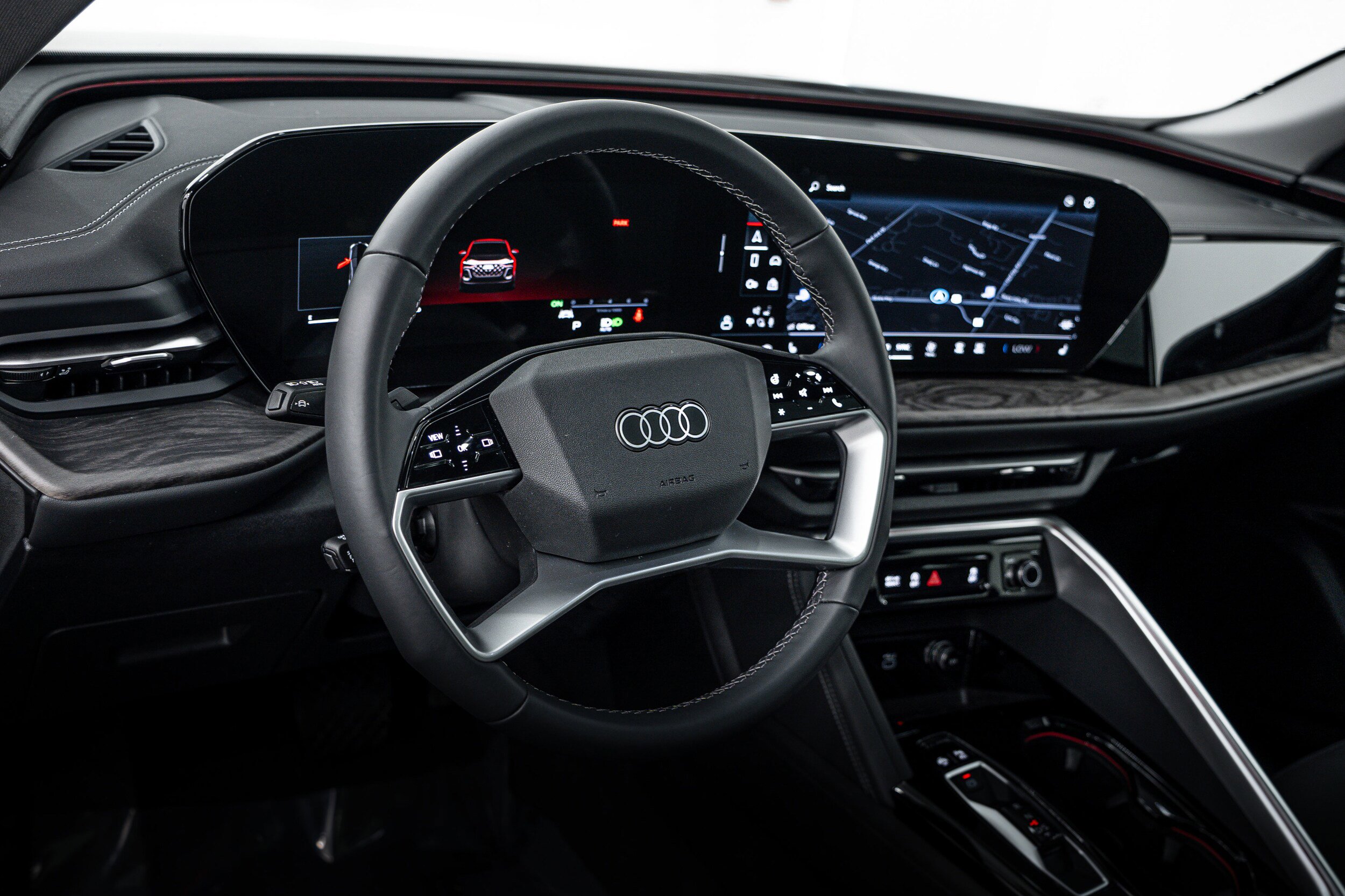 Used 2025 Audi Q5 Premium w/ Convenience Package AWD/4WD image 10