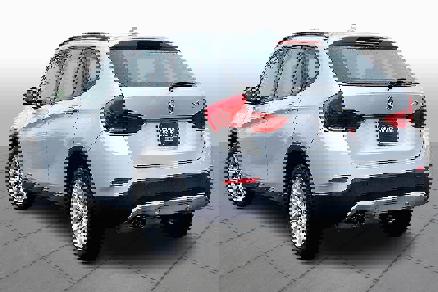 Used 2015 BMW X1 xDrive28i image 12