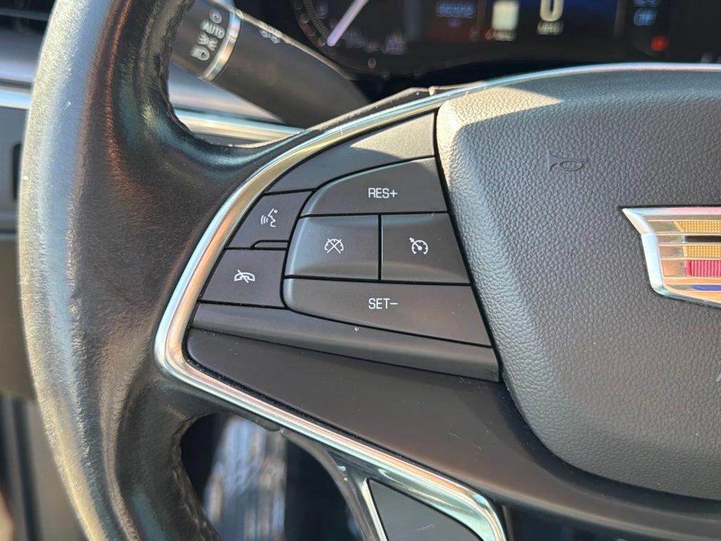 Used 2019 Cadillac XT5 Premium Luxury FWD image 28
