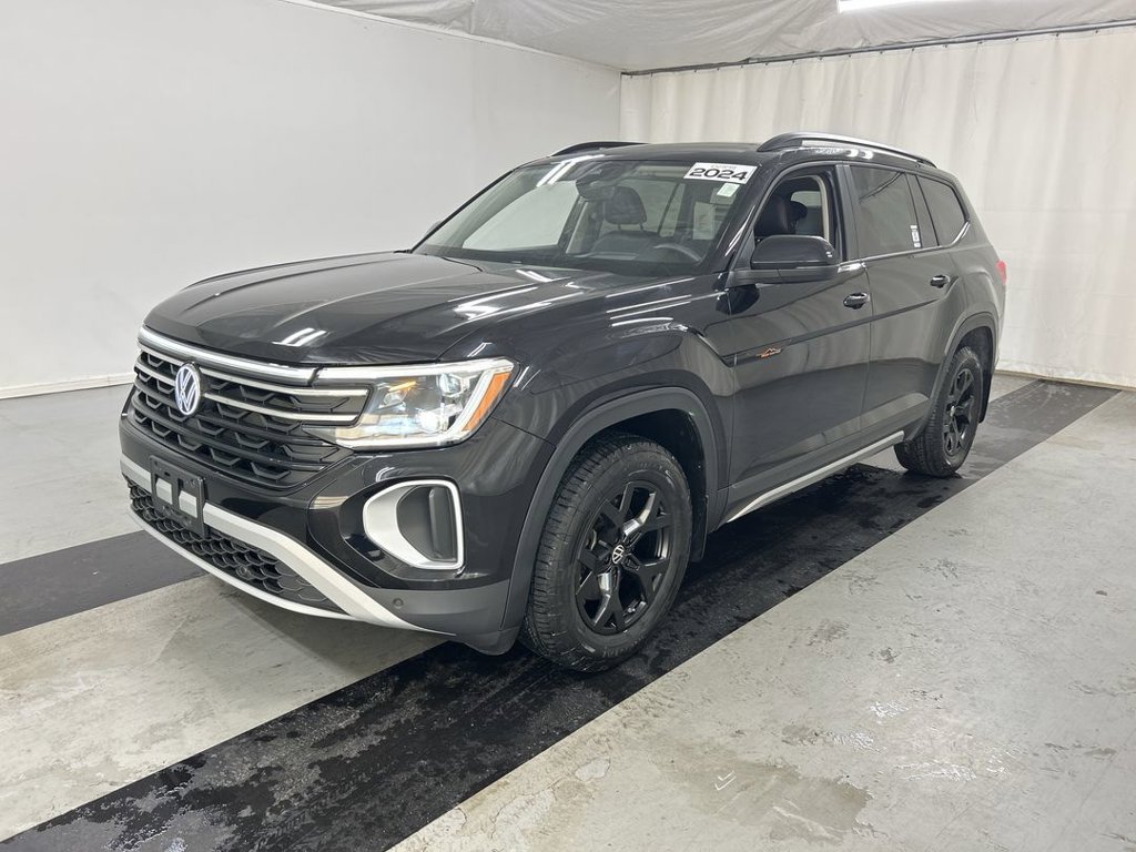 Certified 2024 Volkswagen Atlas Peak Edition SEL AWD/4WD image 5