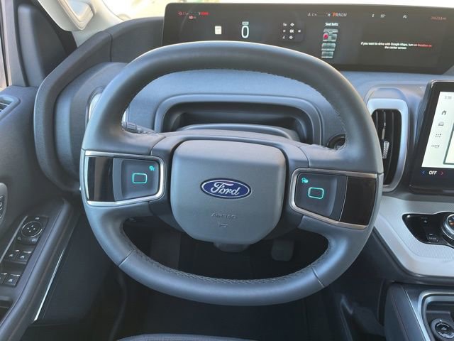 Certified 2025 Ford Expedition Active image 48