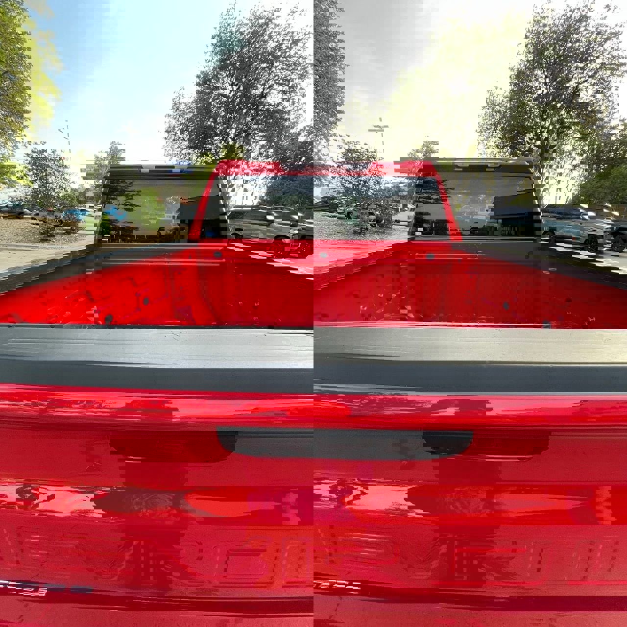 Used 2025 Chevrolet Silverado 1500 LT image 25