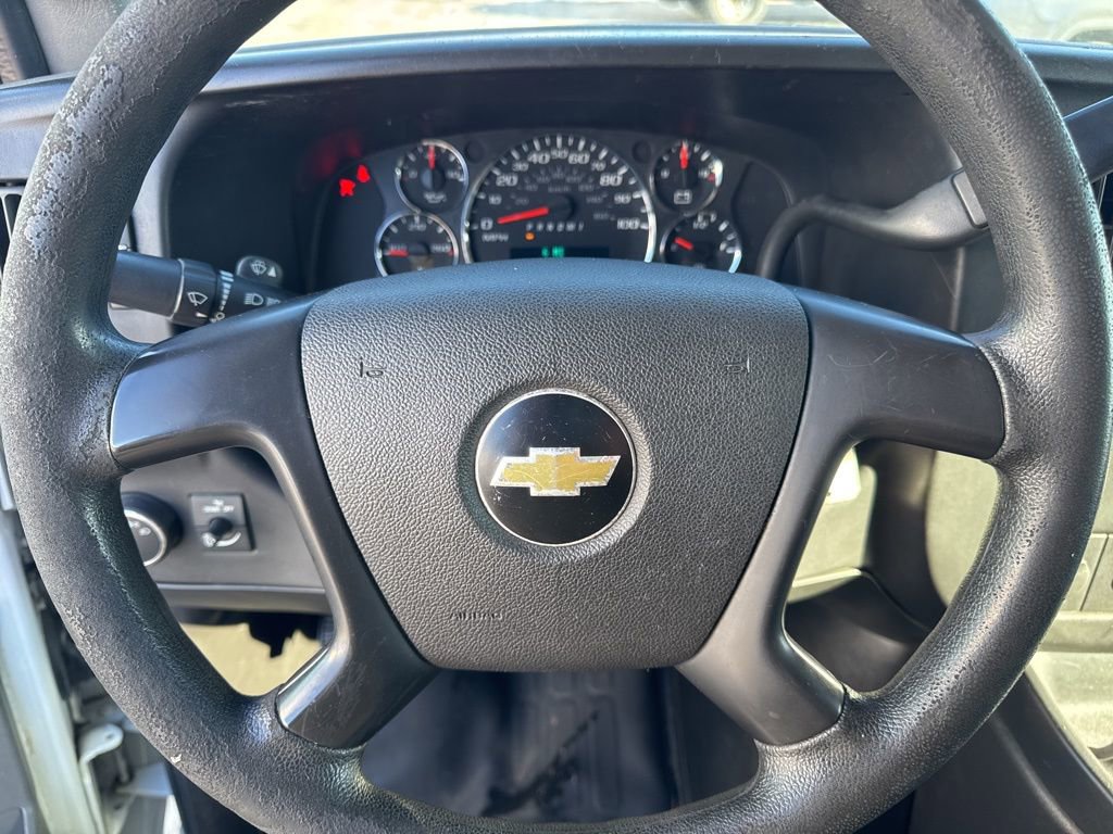 Certified 2015 Chevrolet Express 2500 image 6