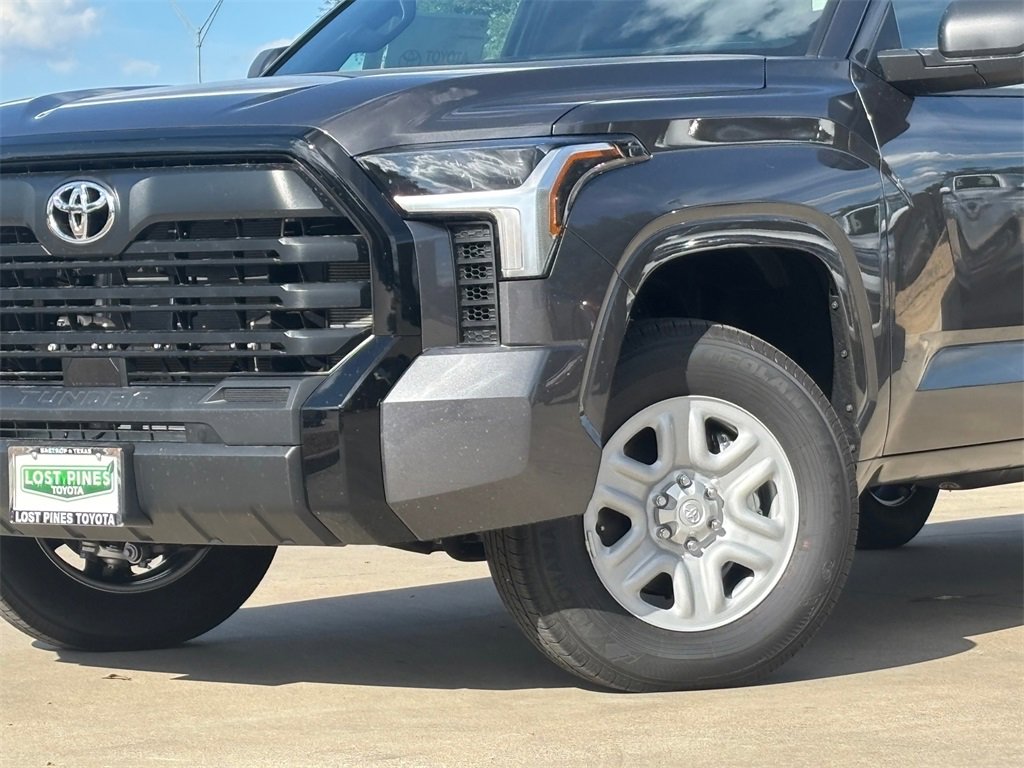 New 2026 Toyota Tundra SR image 2