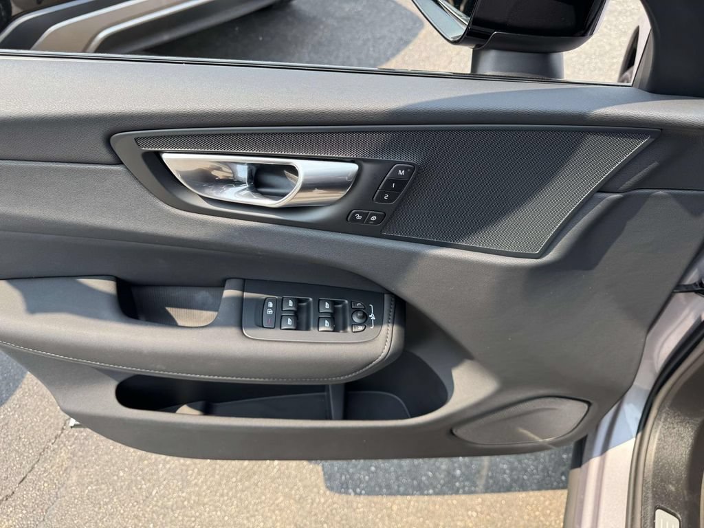 Certified 2026 Volvo XC60 B5 Plus w/ Protection Package Premier AWD/4WD image 14