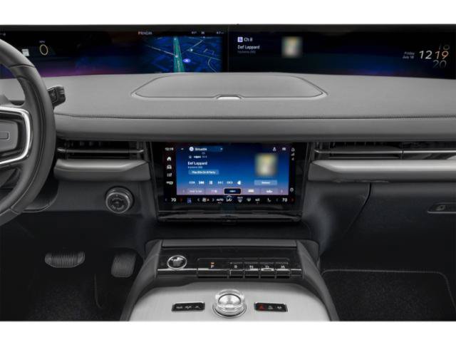 Used 2025 Lincoln Navigator Reserve w/ Jet Appearance Package AWD/4WD image 12