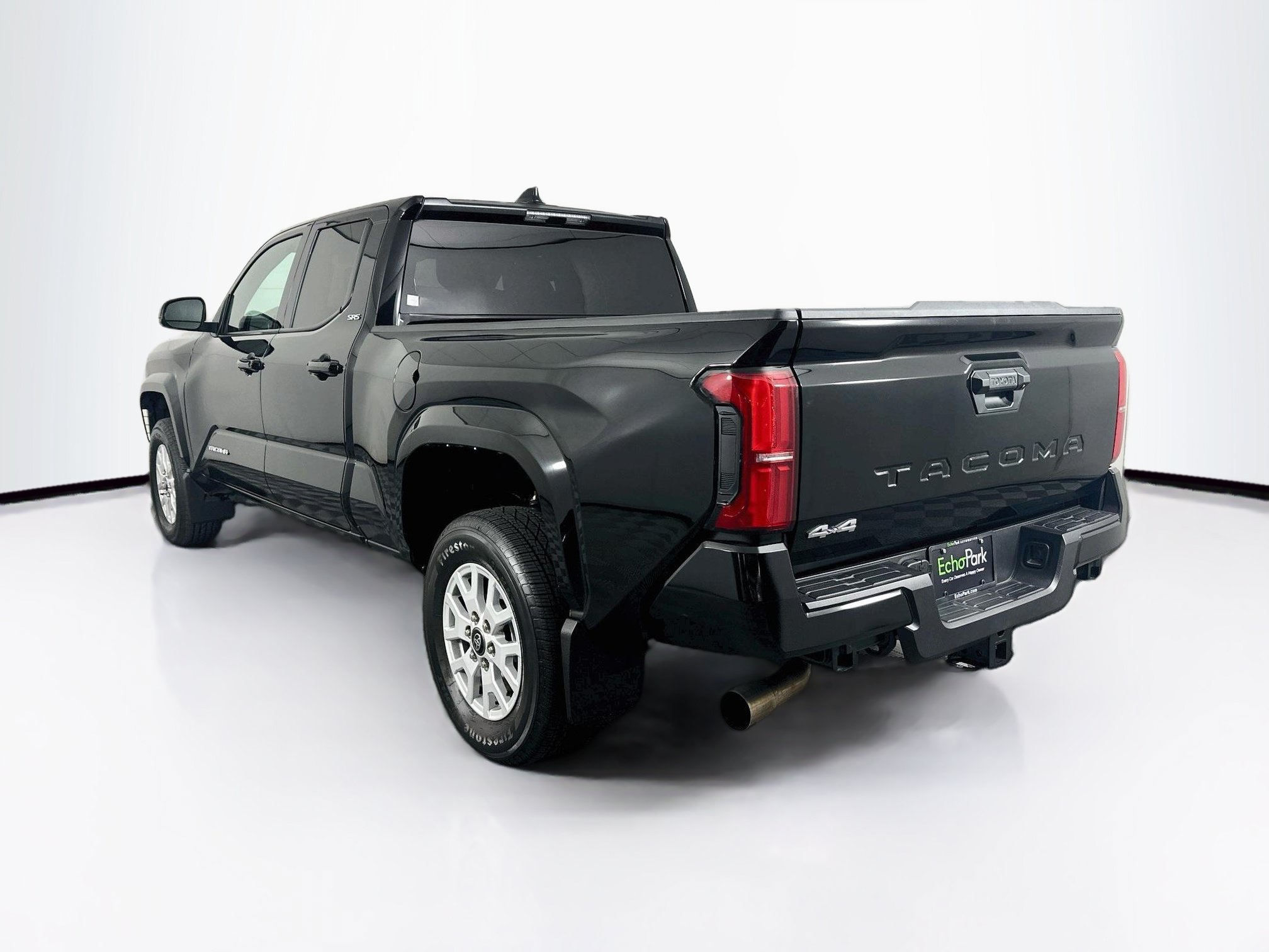 Used 2026 Toyota Tacoma SR5 AWD/4WD image 5