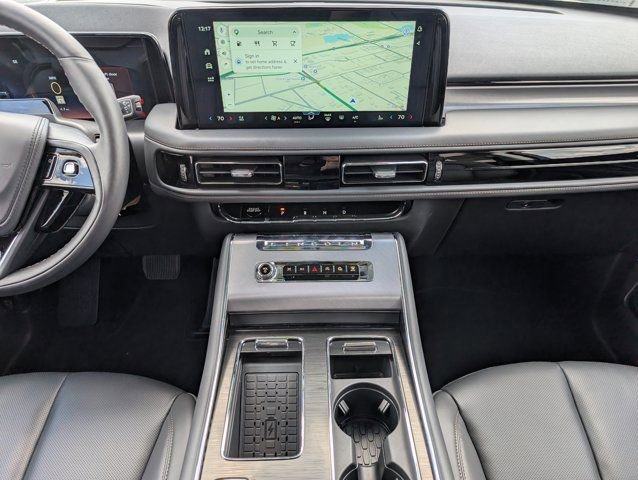 New 2026 Lincoln Aviator 2WD image 7