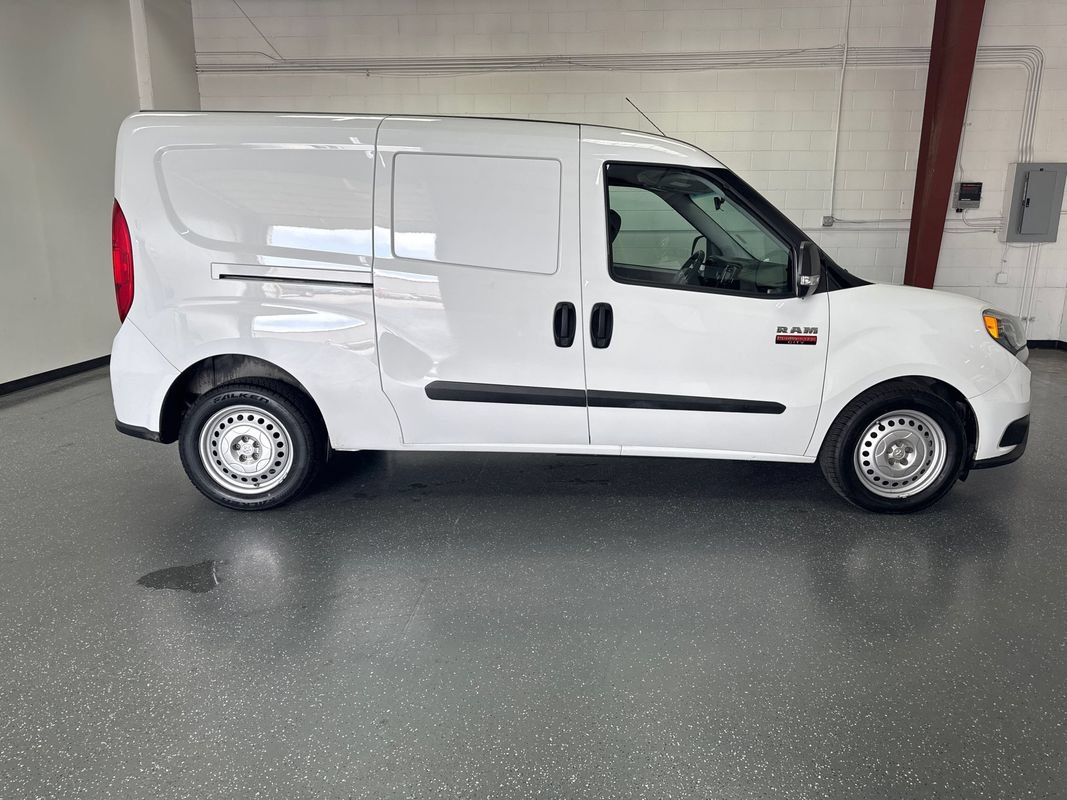 Used 2022 RAM ProMaster City Tradesman FWD image 3