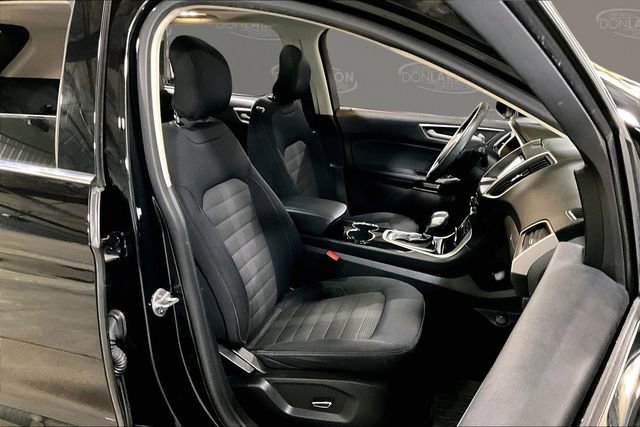 Used 2018 Ford Edge SEL w/ Canadian Touring Package image 15