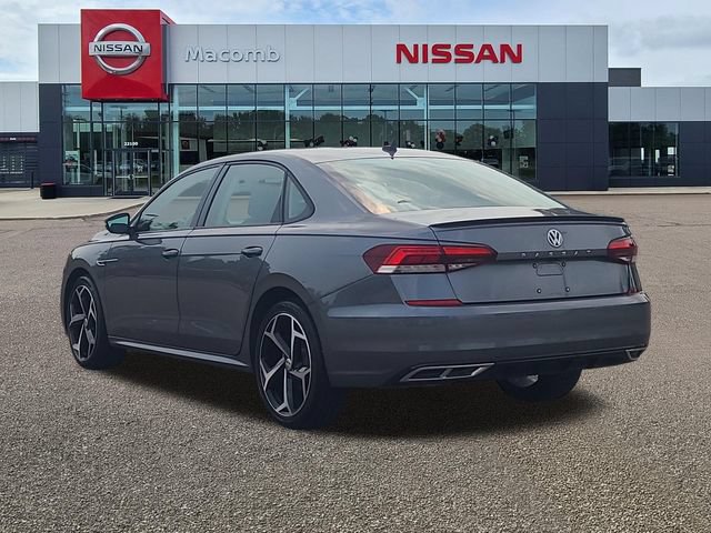 Used 2020 Volkswagen Passat 2.0T R-Line FWD image 5