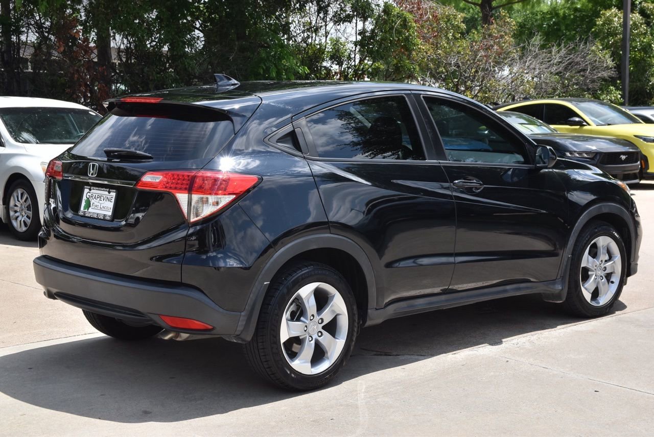 Used 2022 Honda HR-V LX image 7