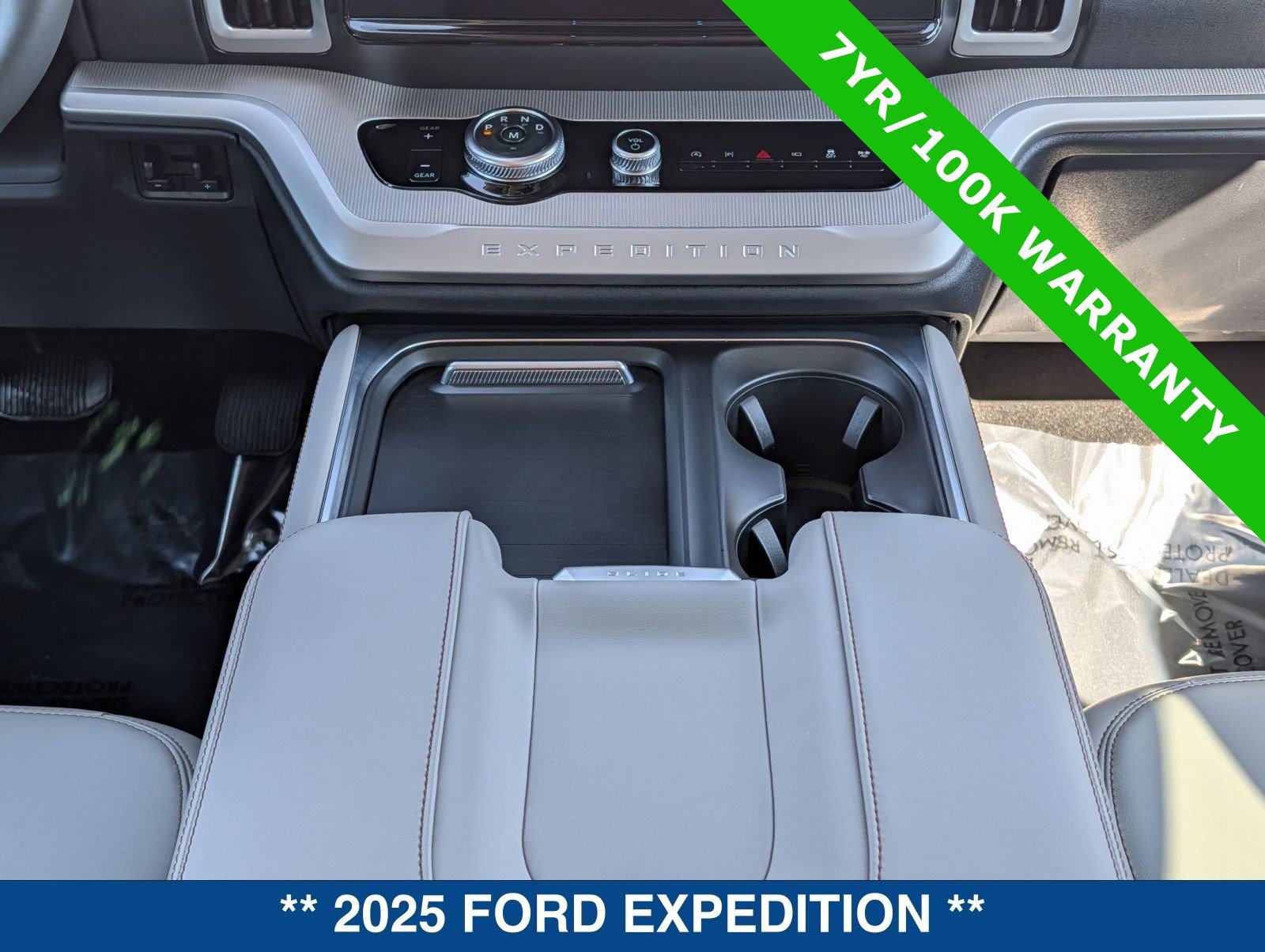 Certified 2025 Ford Expedition Active image 23