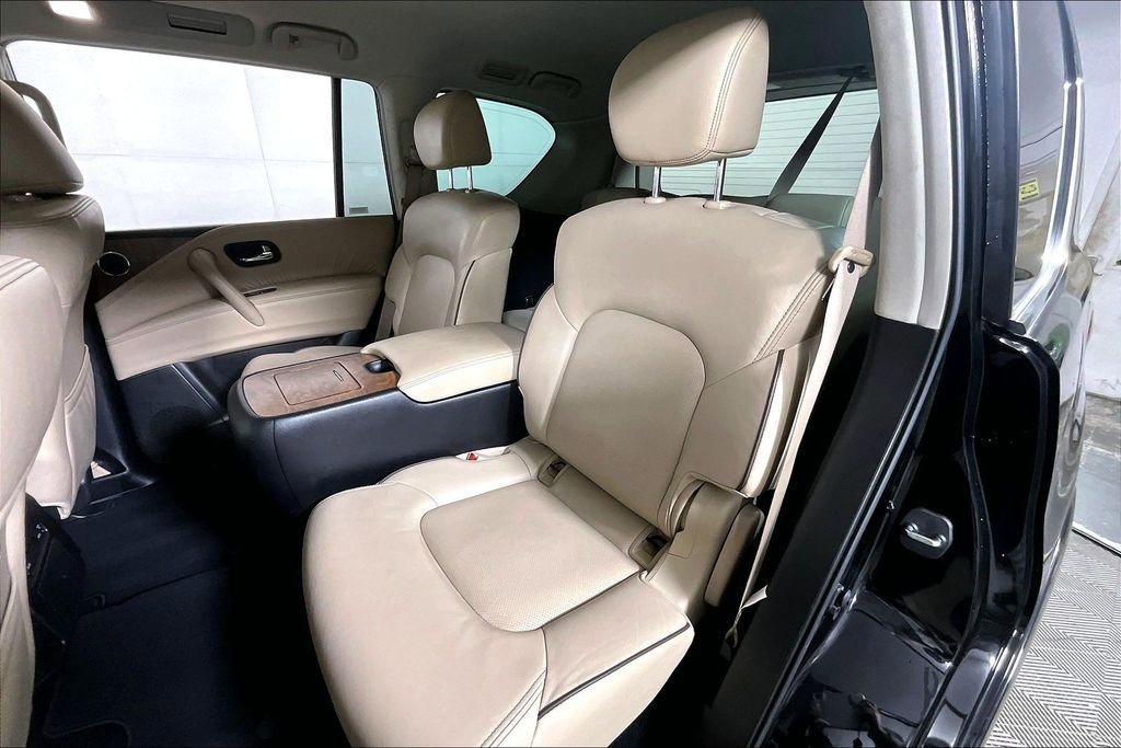 Used 2023 Nissan Armada SL w/ Captain's Chairs Package image 26