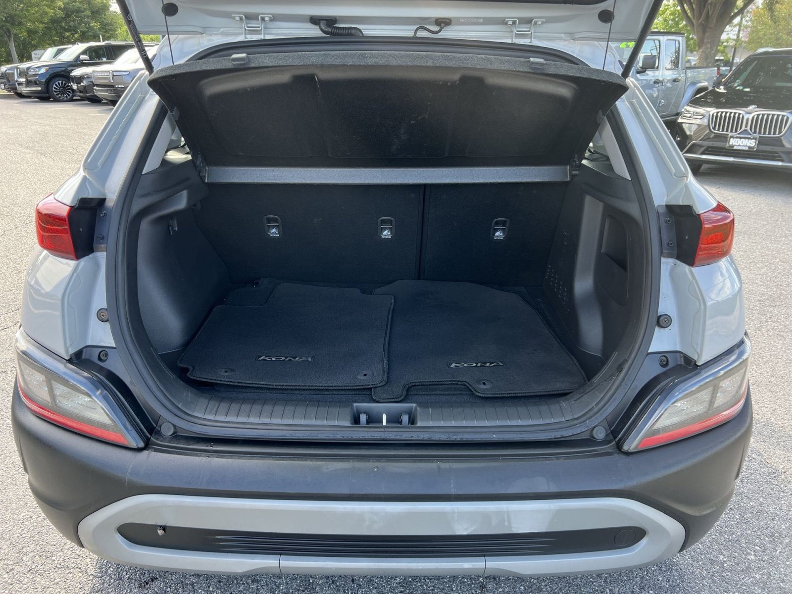 Used 2023 Hyundai Kona SE AWD/4WD image 23
