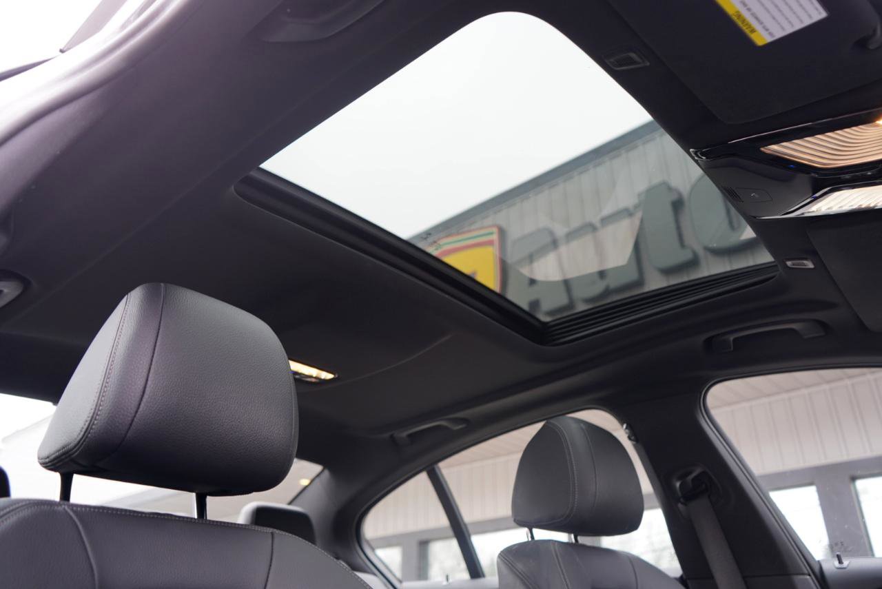 Used 2023 BMW 540i xDrive w/ M Sport Package image 71