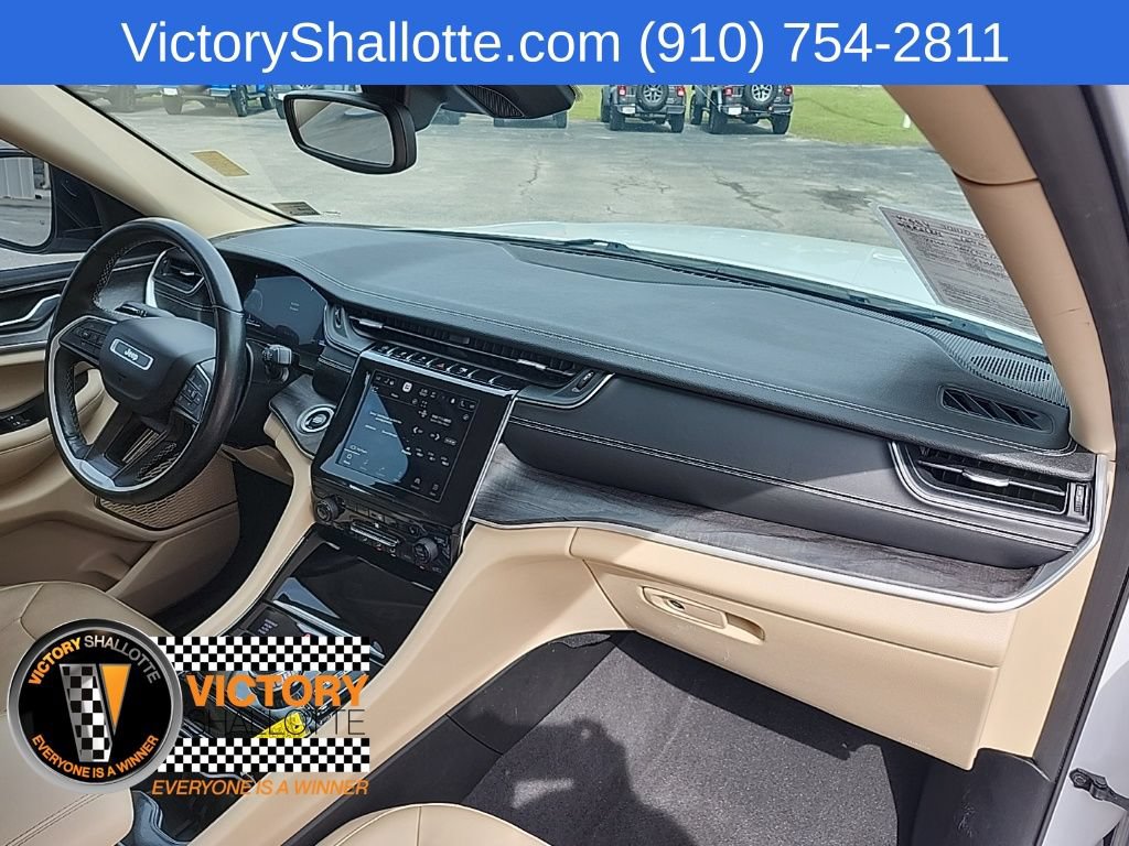 Certified 2021 Jeep Grand Cherokee L Limited AWD/4WD image 33