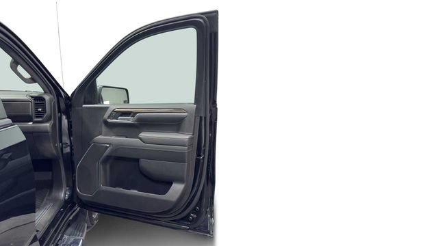 Used 2022 Chevrolet Silverado 1500 LT RWD image 10