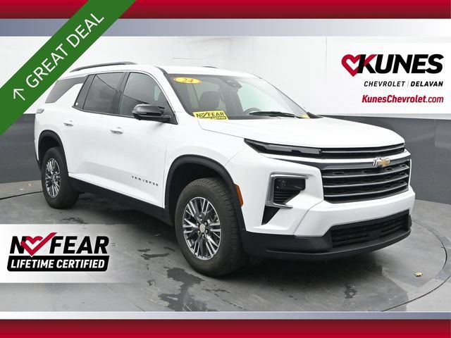 Used 2024 Chevrolet Traverse LT