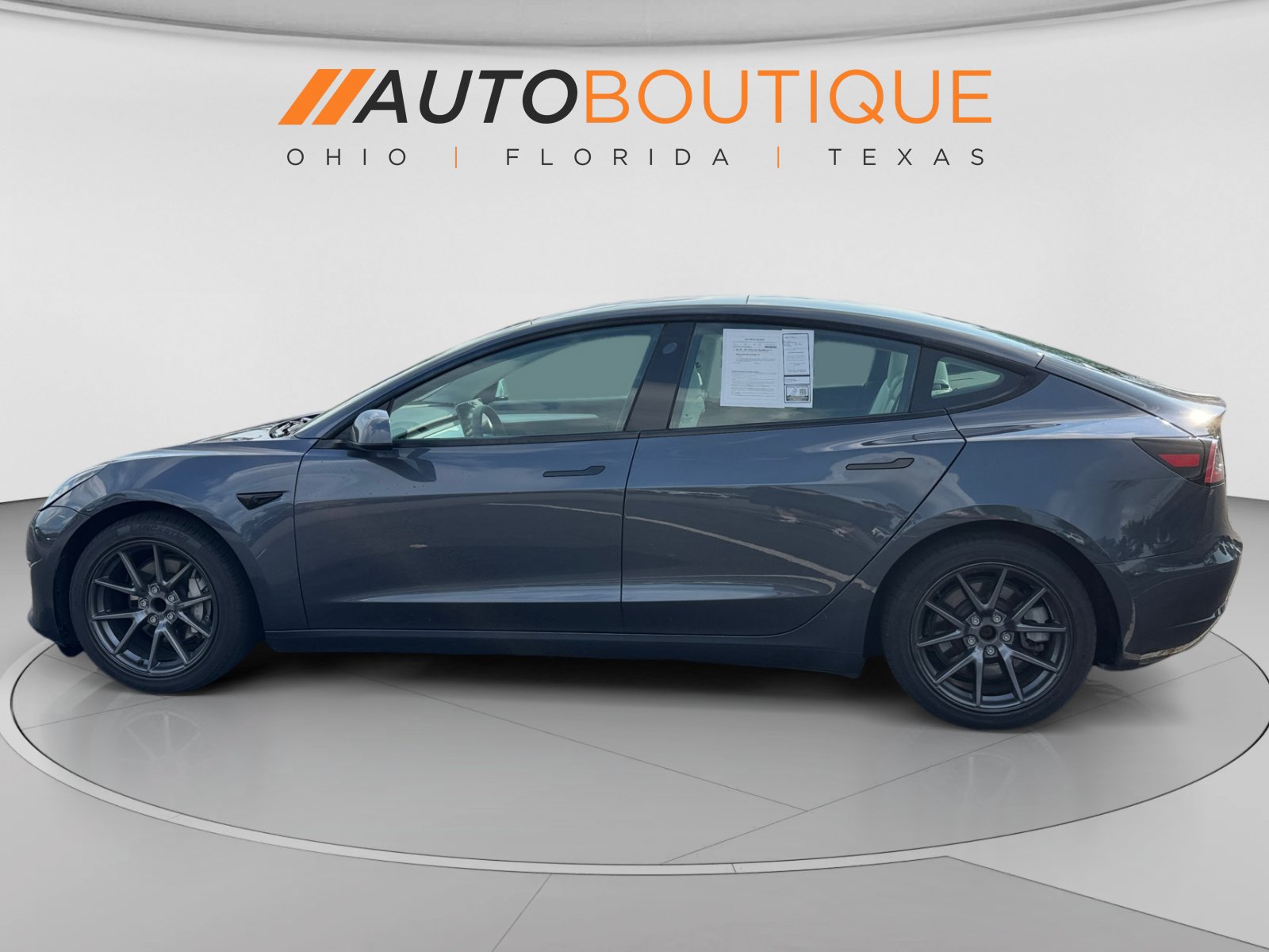 Used 2023 Tesla Model 3 Standard Range RWD image 2