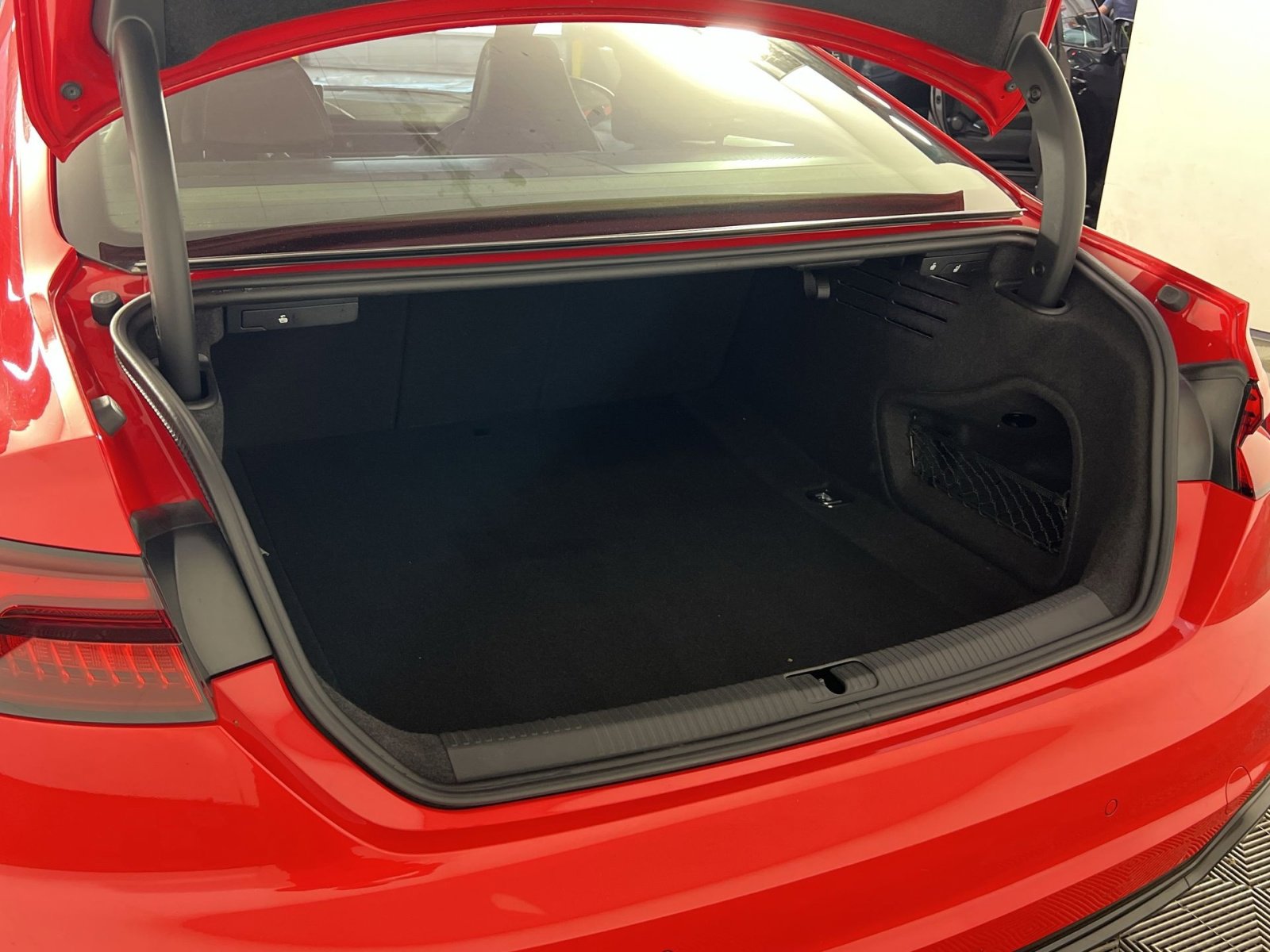 Used 2018 Audi RS 5 w/ Dynamic Plus Package image 26