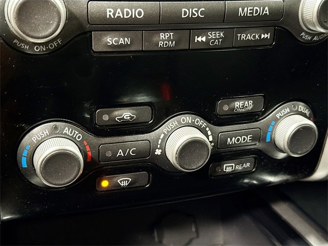 Used 2017 Nissan Pathfinder S image 17