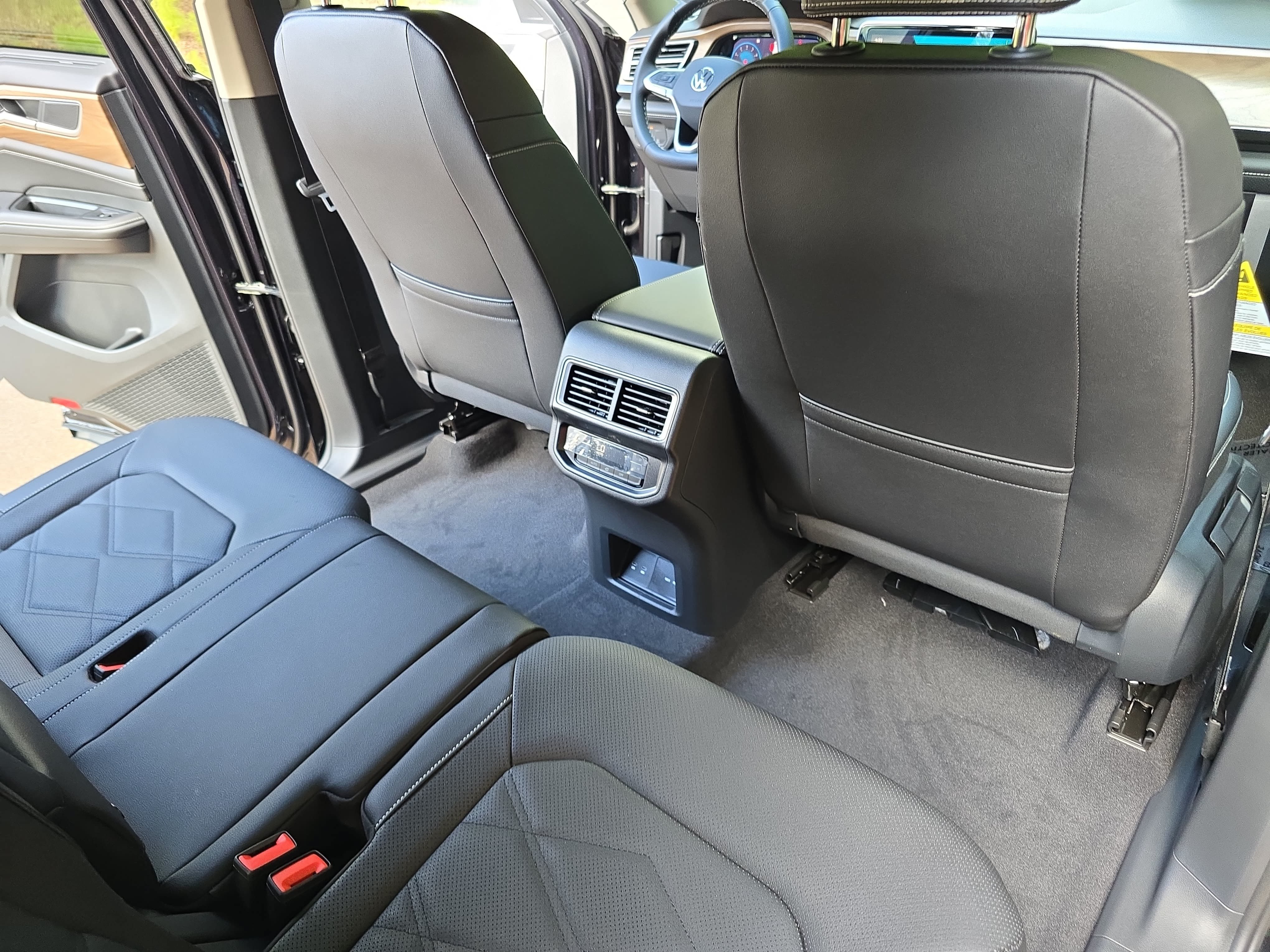 New 2026 Volkswagen Atlas SE AWD/4WD image 11