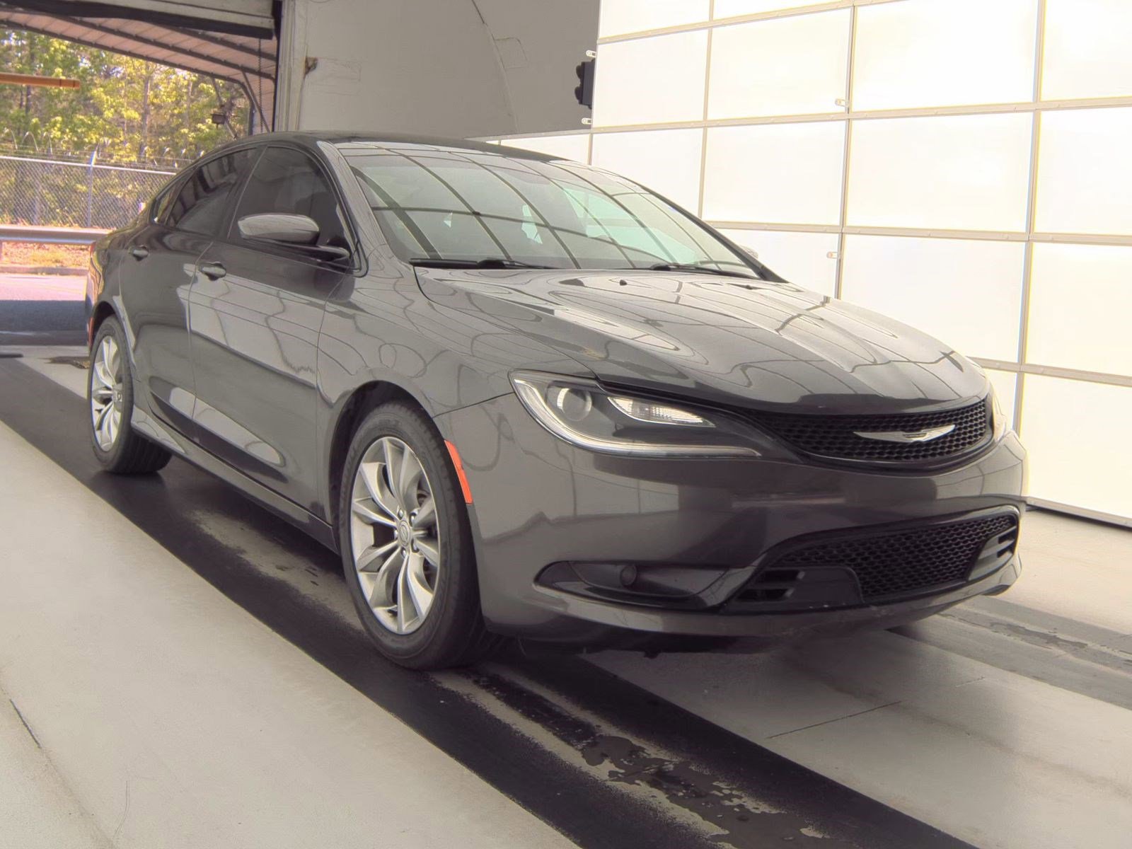 Used 2016 Chrysler 200 S w/ Navigation & Sound Group I FWD image 6