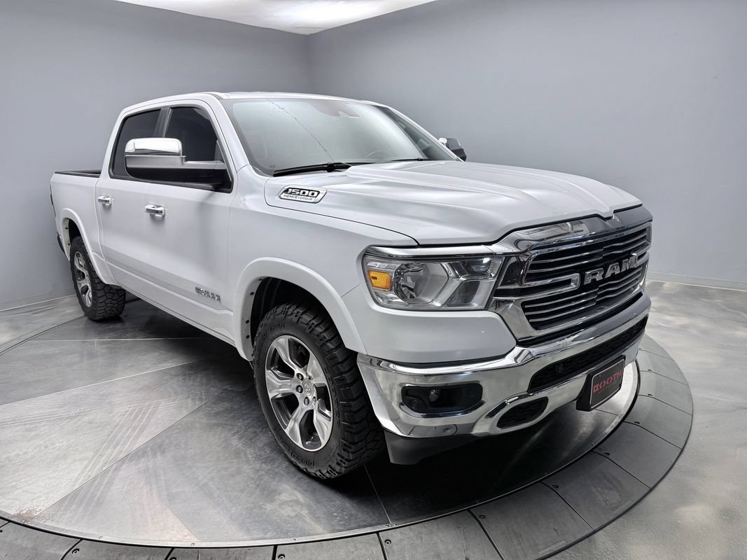 Used 2022 RAM 1500 Laramie AWD/4WD image 3