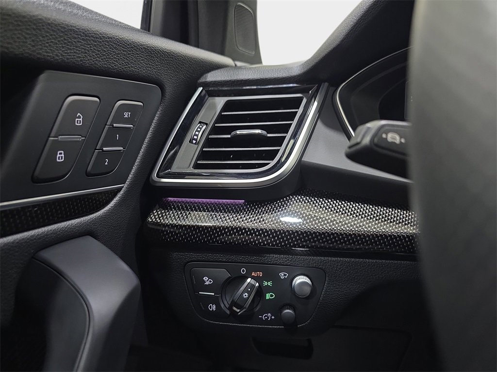 Used 2024 Audi SQ5 Prestige image 26