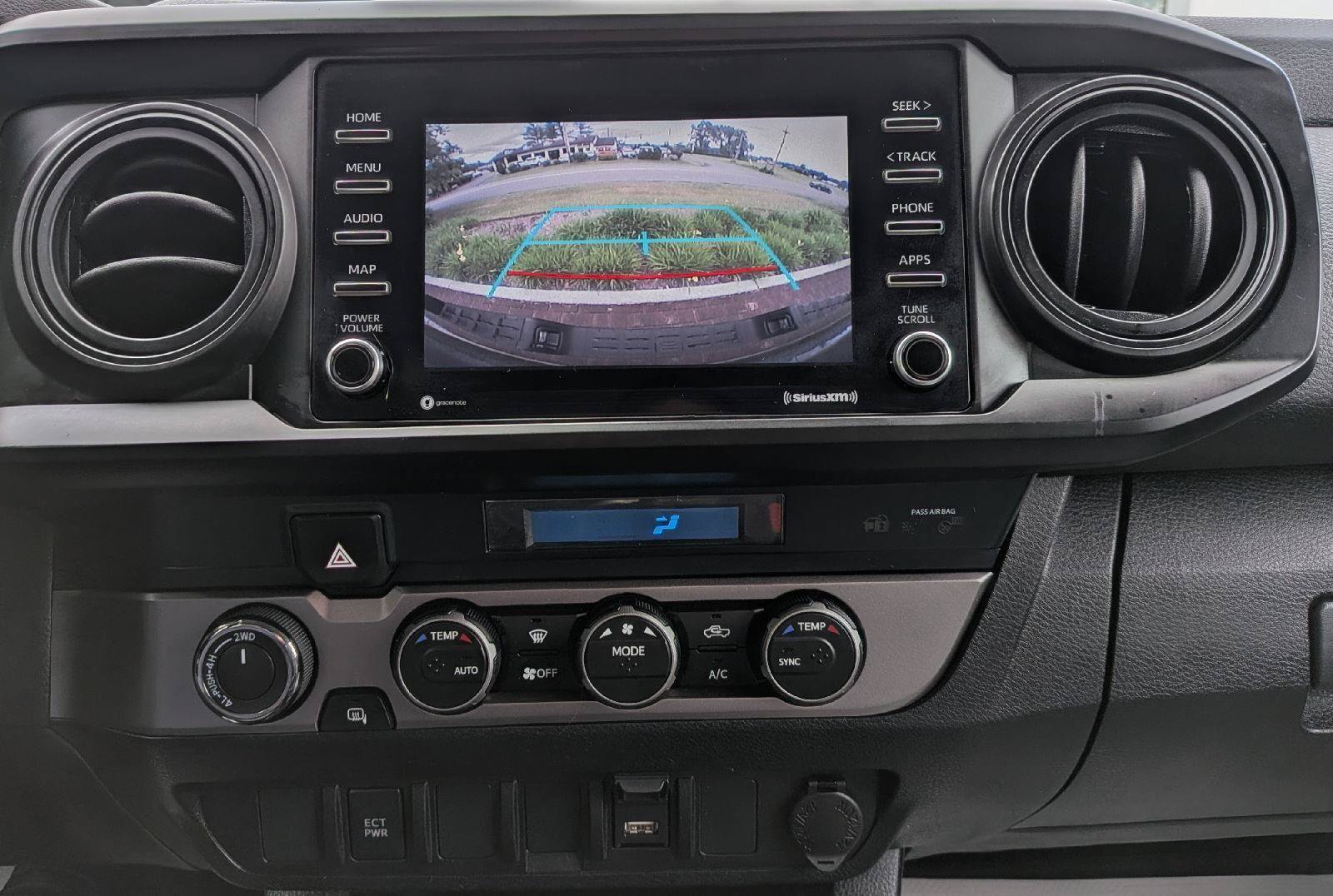 Used 2021 Toyota Tacoma SR AWD/4WD image 17