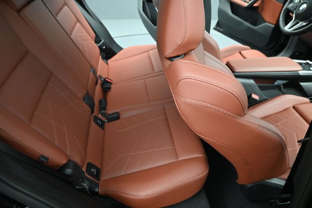 Used 2026 BMW X1 xDrive28i AWD/4WD image 19