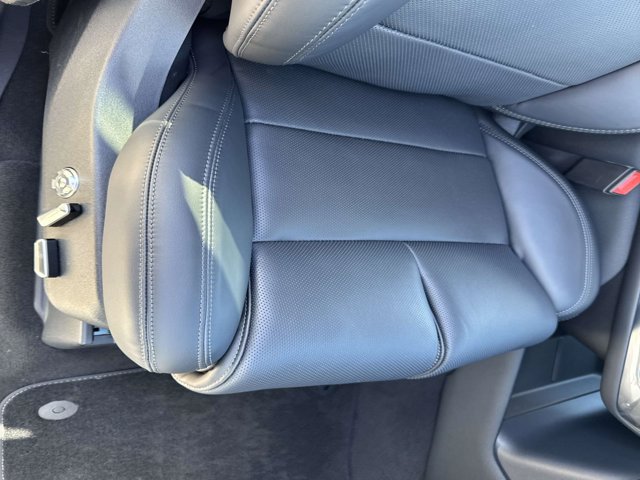 New 2026 Lincoln Navigator L Reserve AWD/4WD image 18