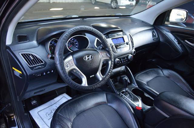 Used 2012 Hyundai Tucson GLS AWD/4WD image 14