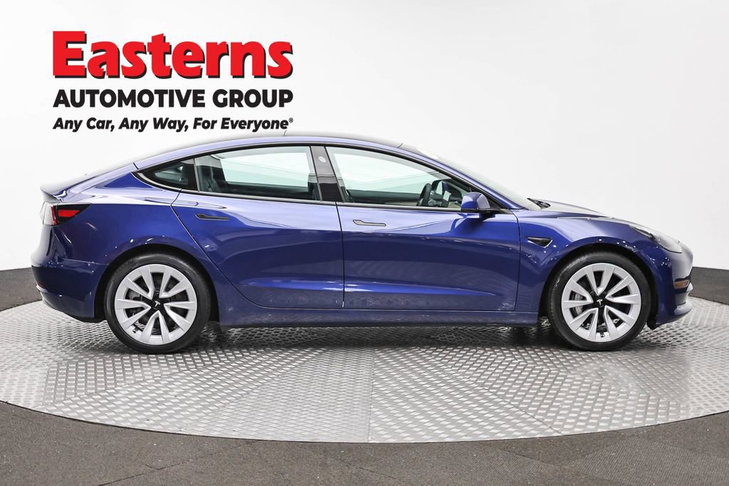 Used 2023 Tesla Model 3 Standard Range RWD image 4