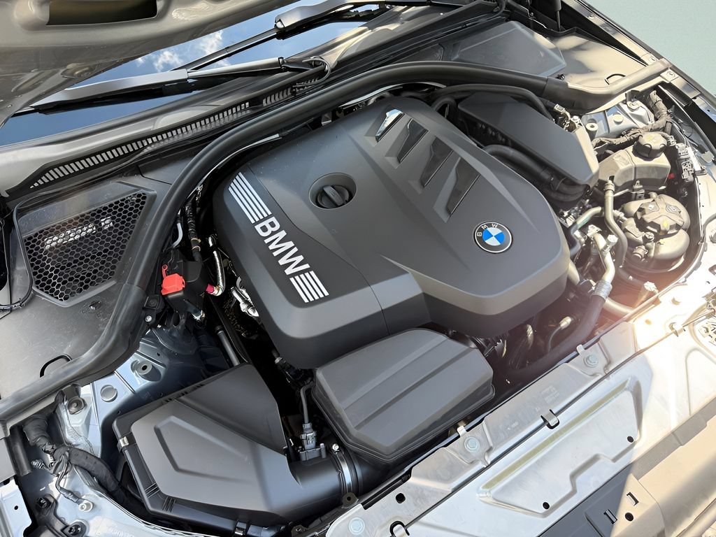 New 2026 BMW 330i Sedan w/ M Sport Package RWD image 24