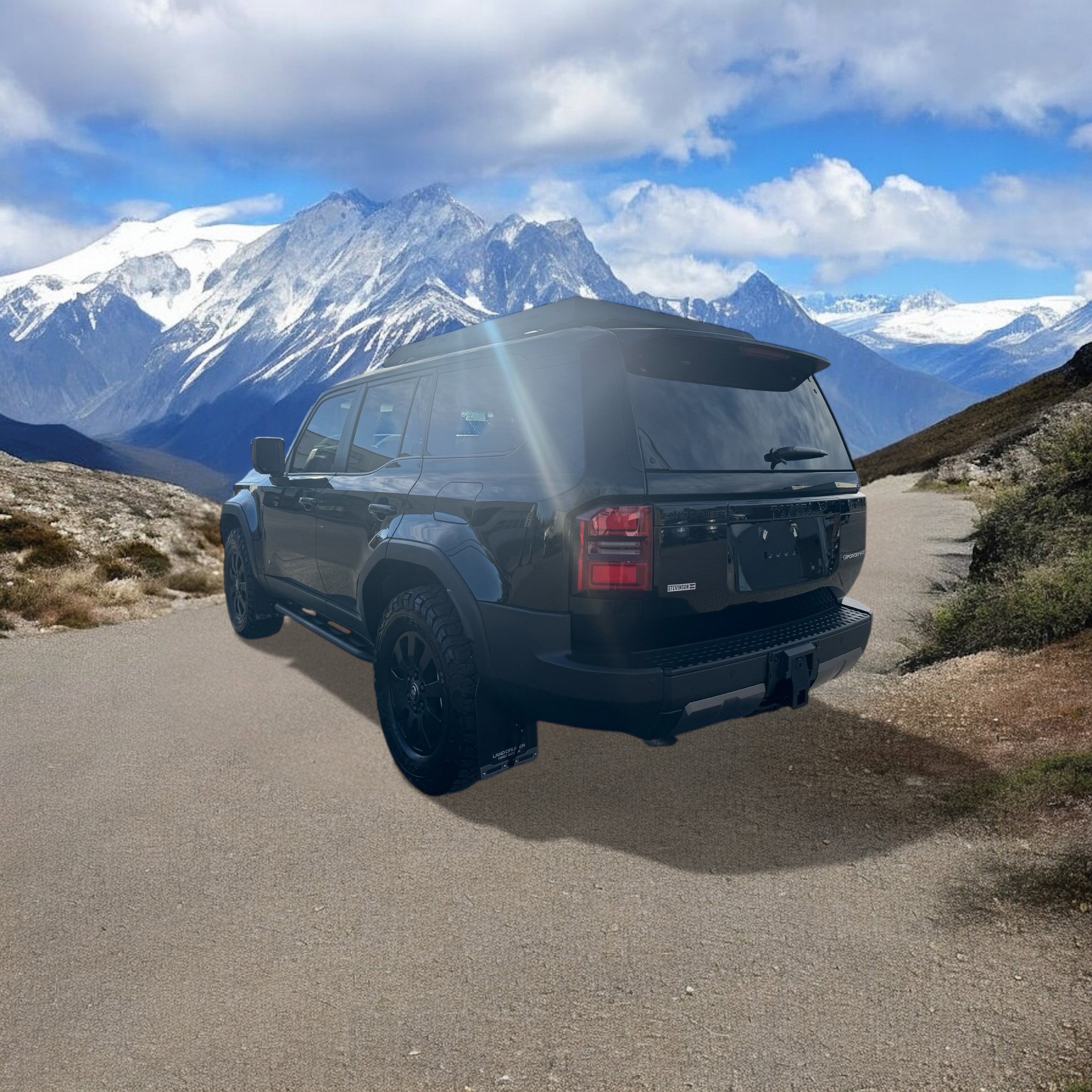 Certified 2024 Toyota Land Cruiser image 4