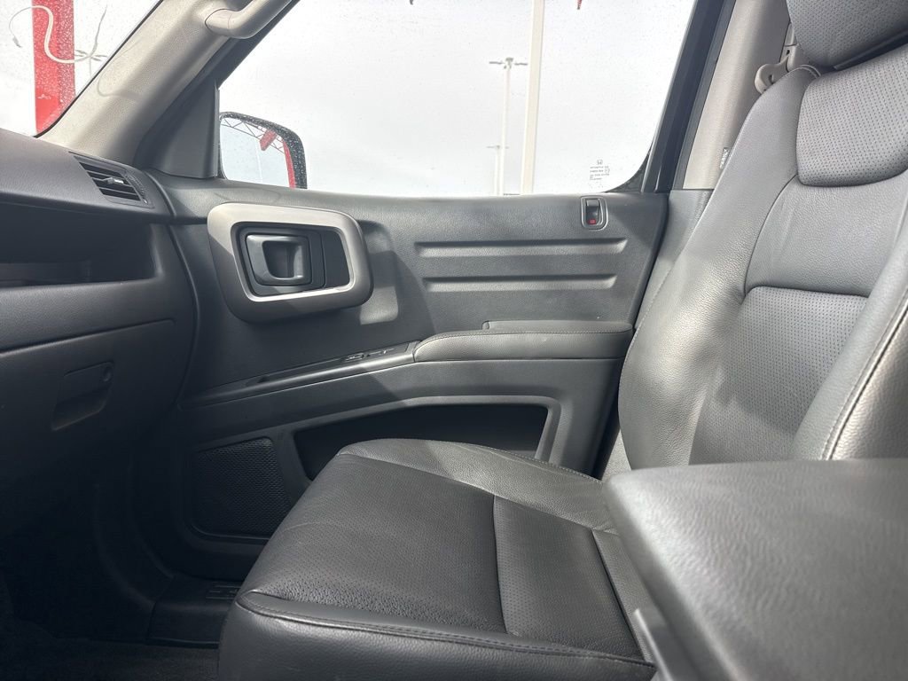 Used 2014 Honda Ridgeline SE image 19
