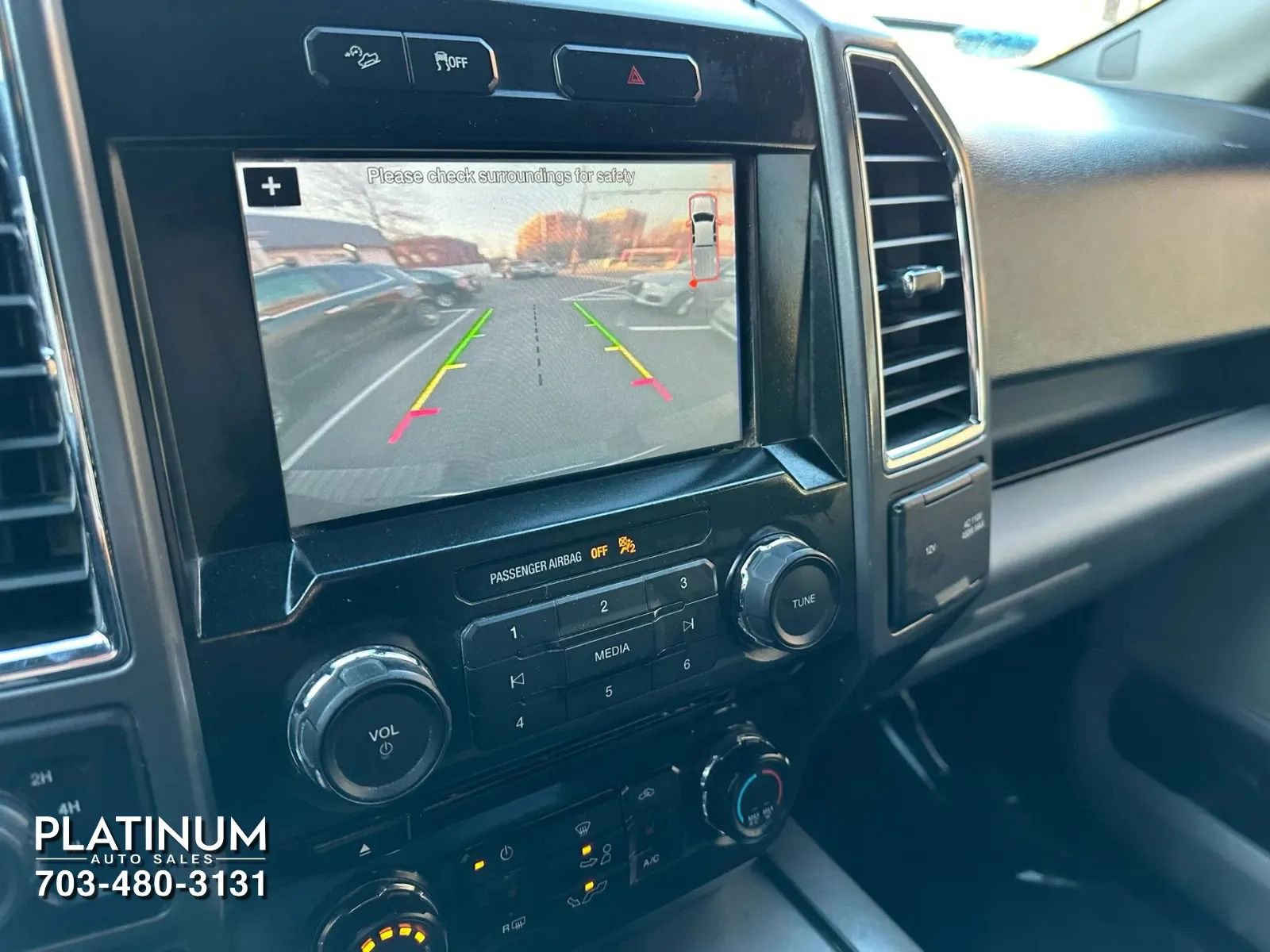 Used 2016 Ford F150 XLT w/ Equipment Group 302A Luxury image 11