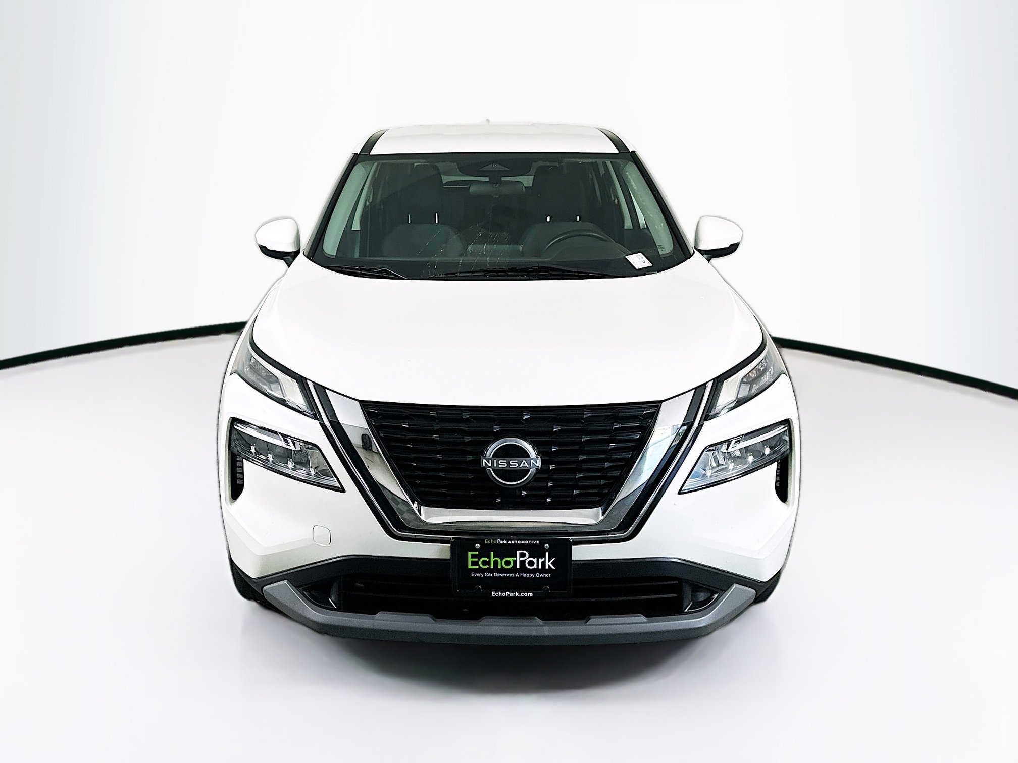 Used 2022 Nissan Rogue SV AWD/4WD image 2